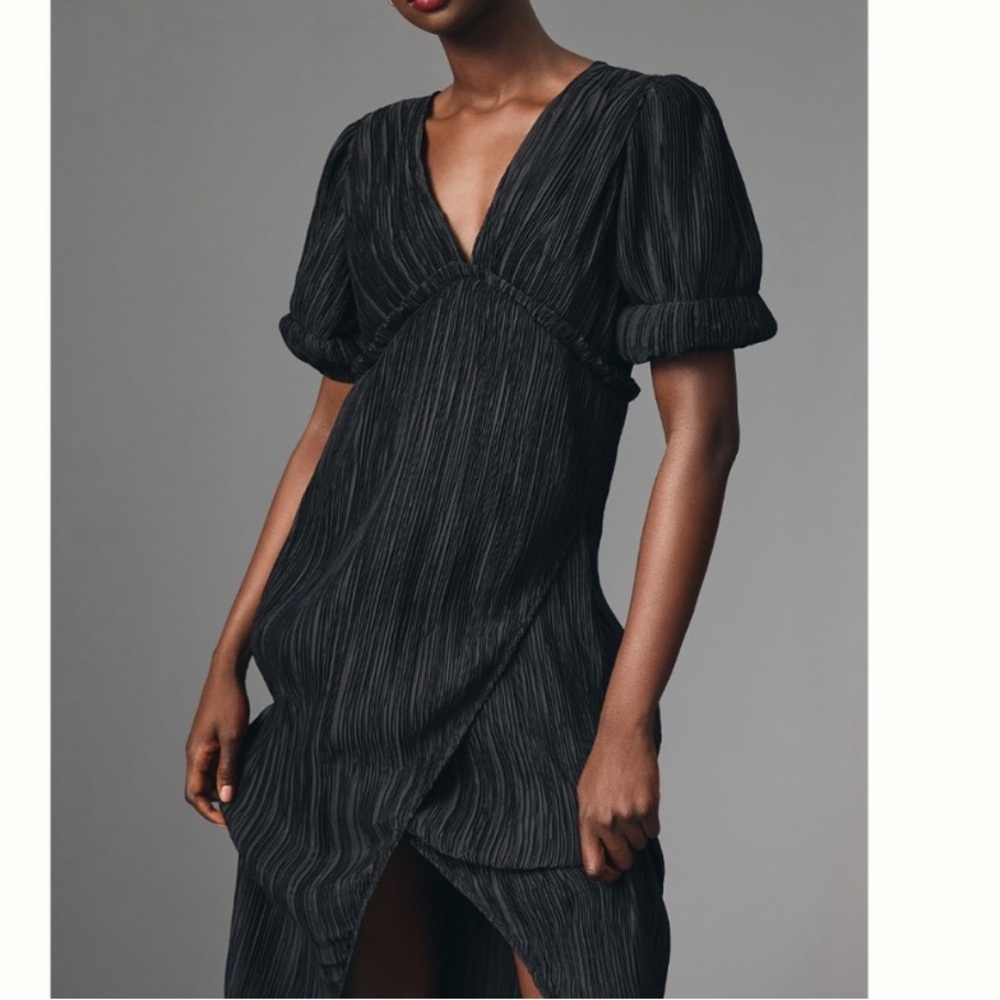 Anthropologie Black Vneck Pleated Textured Slim Midi Dress